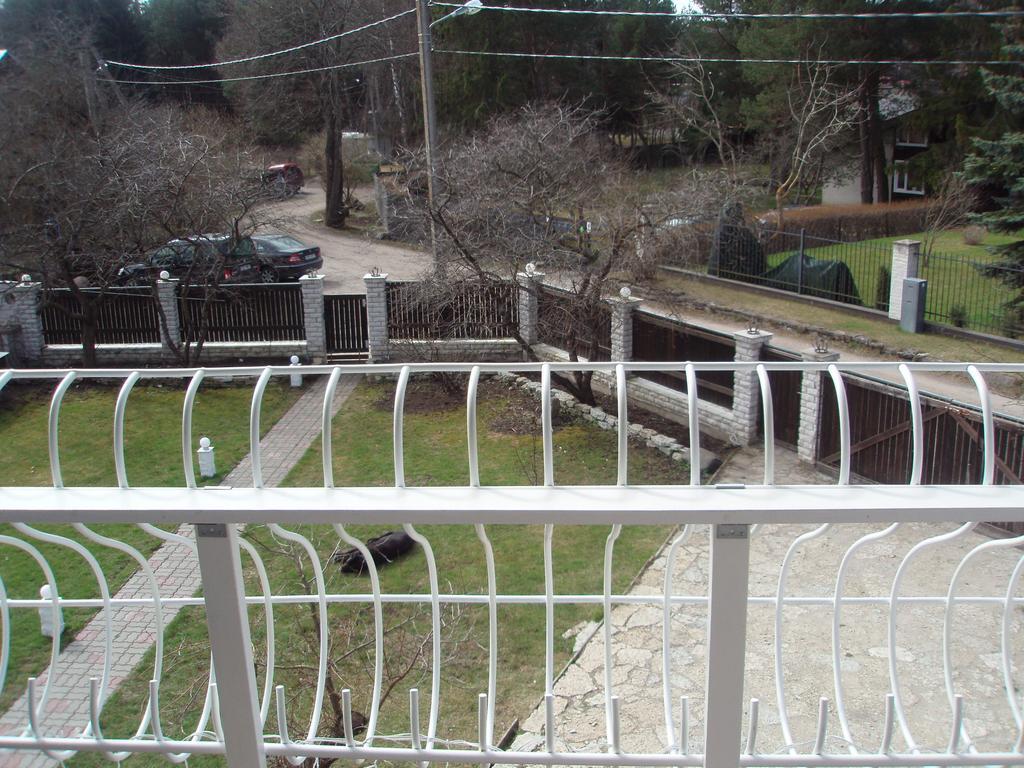 Oti Guesthouse تالين الغرفة الصورة