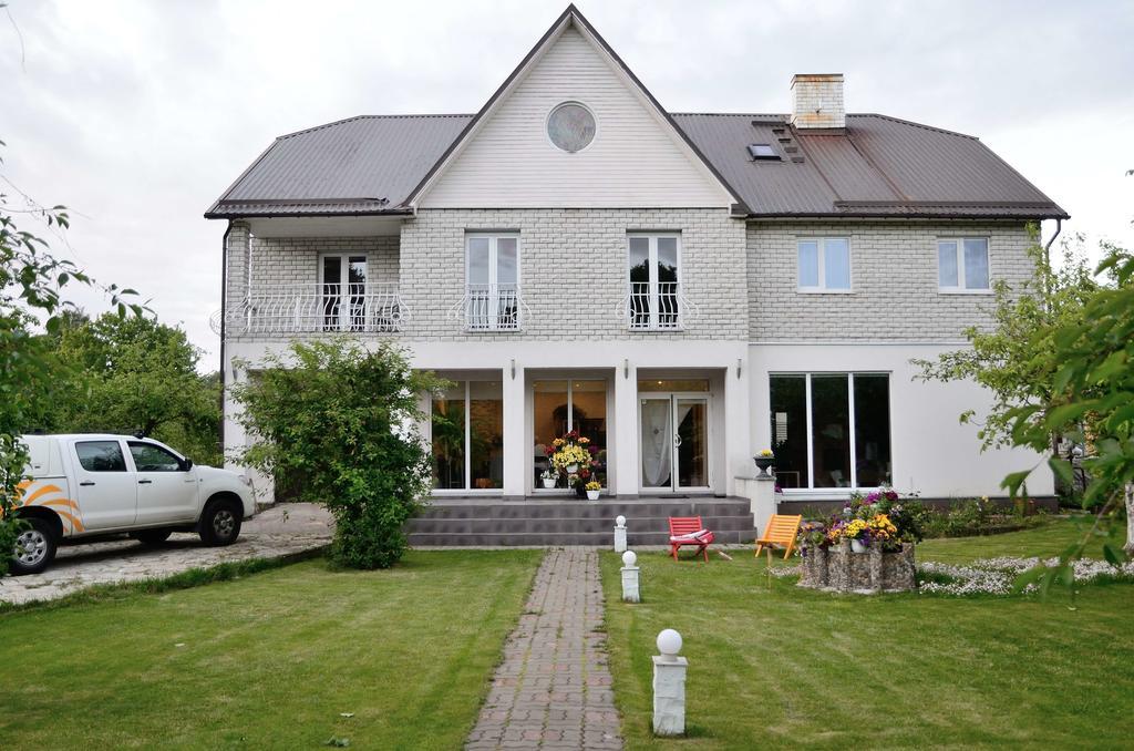 Oti Guesthouse تالين المظهر الخارجي الصورة
